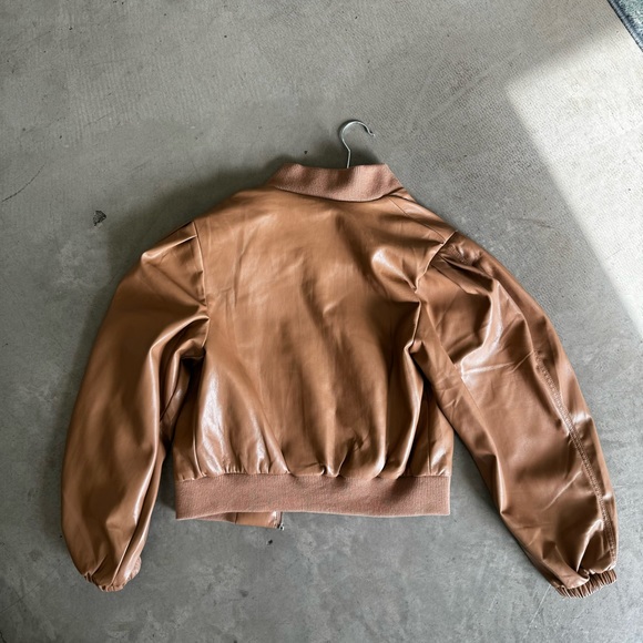 HOUSE OF HARLOW 1960 / NWT / FAUX LEATHER BOMBER JACKET / ICED LATTE - Picture 5 of 12